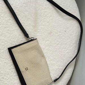 Kate Spade Black and Cream Crossbody Bag